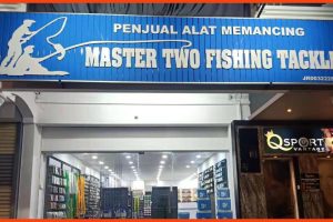 Kedai pancing di Kertih, Malaysia