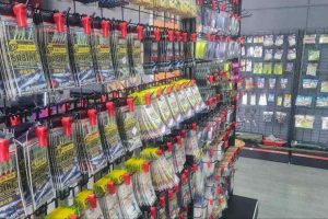 Kedai pancing di Mersing, Malaysia