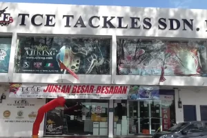 Kedai pancing di Taman Rajawali, Malaysia